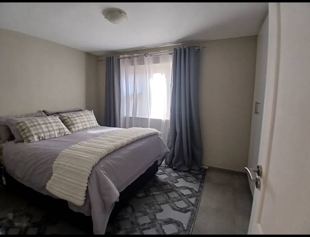 2 BEDROOM TOWNHOUSE FOR SALE IN ALBEMARLE
